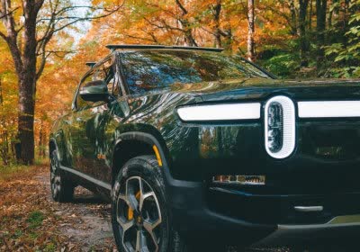 rivian electric cars lease